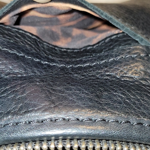 B. MAKOWSKY Black Pebble Leather Mini Bag - Picture 4 of 6